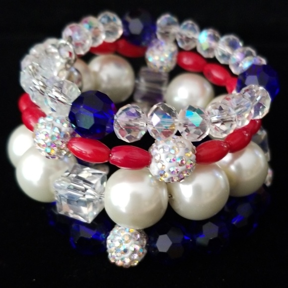 NWT Hand Crafted Boho Beaded Faux Pearl and Rhinestone Wrap Bracelet - Picture 5 of 12